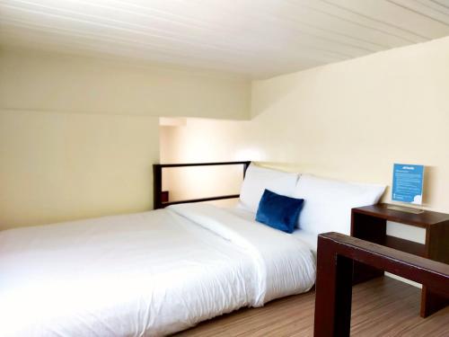 airobedz มะนิลา-เอ แวลู โฮเทล (airobedz Manila-A Value Hotel) in มาลาเต