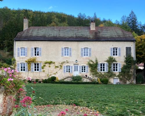 LA SAURA Chambres d'hôtes de charme BEAUNE (16km)