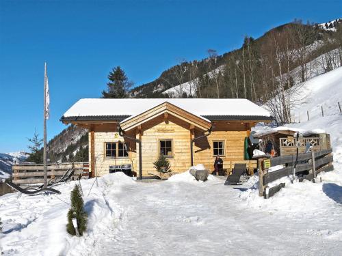 Chalet WALTL - FUC160 by Interhome, Pension in Fusch an der Glocknerstraße