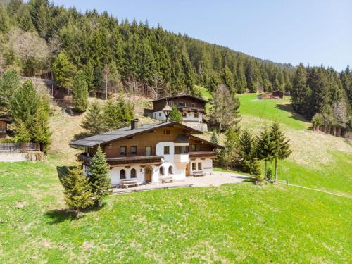 Holiday Home Berghaus - MHO762 by Interhome