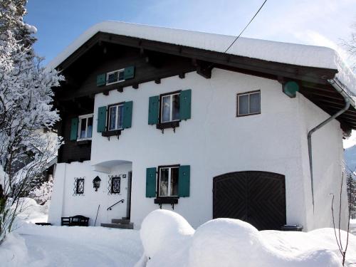 Chalet Patricia by Interhome