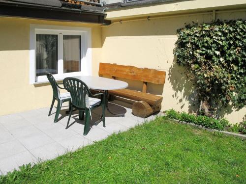 Apartment Apart Garni Wachter-3 by Interhome in Καπλ