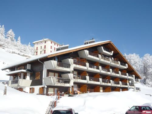  Apartment Licorne by Interhome, Pension in Les Rasses bei La Côte-aux-Fées