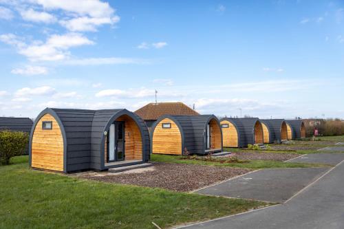 Camping Pods Trevella Holiday Park 3