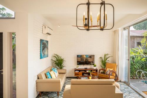 La Risa by The Blue Kite - 2 BHK Villas near Vagator Beach, Private Pool with Kitchen, Balcony, Security, Vagator (photo 7)