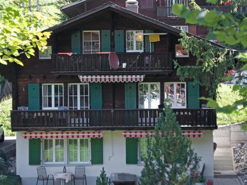 Apartment Chalet Spassvogel by Interhome Grindelwald