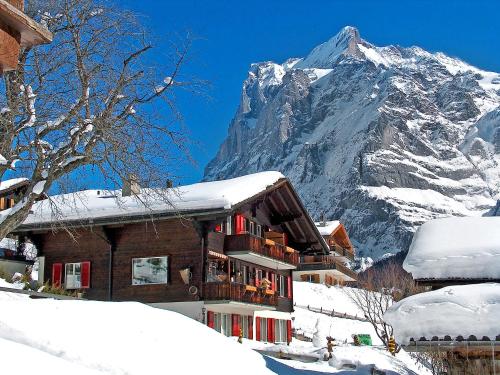 Apartment Chalet Bärgsunna-3 by Interhome Grindelwald