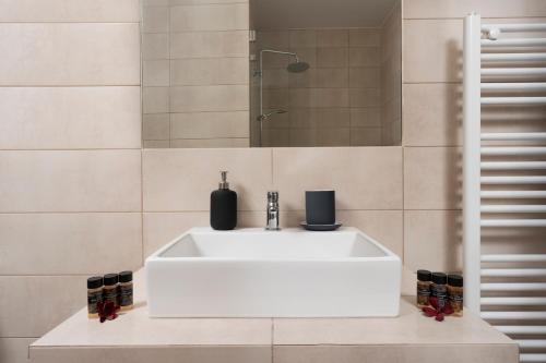 Athens Morum City Apartments - image 4