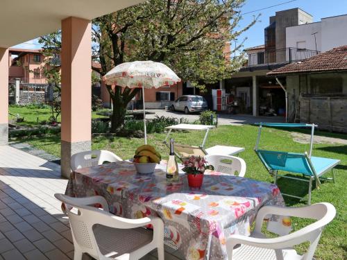 Apartment Domenica - GRV150 by Interhome