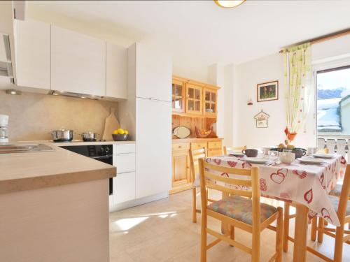  Apartment Ghetta by Interhome in Vigo di Fassa