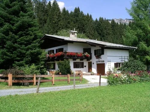Holiday Home Fliegerklause by Interhome in Rettenbach, Österreich