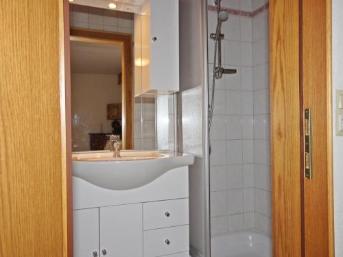 Apartment Pesjak by Interhome
