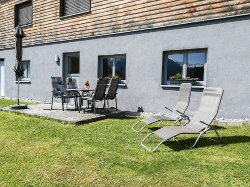 Apartment Corinna by Interhome in 凡丹斯