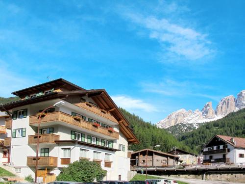 Apartment Cesa Soraruf by Interhome Campitello di Fassa