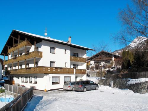  Apartment Haupthaus Schönblick - SVH117 by Interhome, Pension in Sankt Valentin auf der Haide bei Schlinig