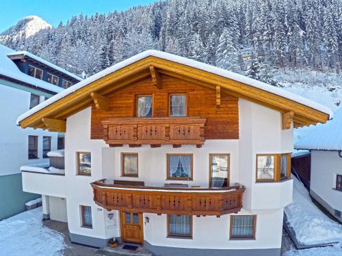  Apartment Pircher by Interhome, Unterkunft in See