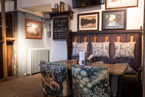 Innkeeper's Lodge Aylesbury - South  Weston Turville - image 13