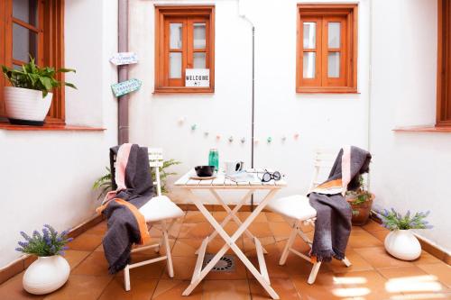 One-Bedroom Apartment image 10
