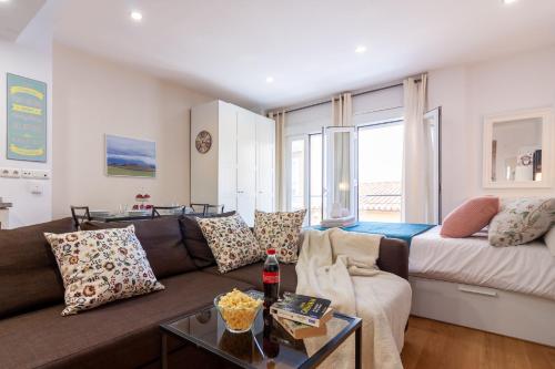 Sea & Wave Adela Boutique Apartment - image 4