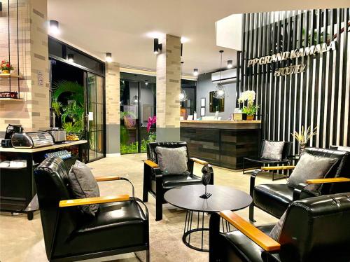 PP グランド カマラ ホテル (PP Grand Kamala Hotel) in カマラ