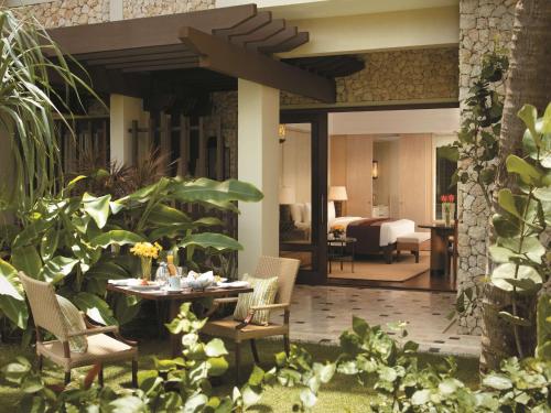 Shangri-La's Boracay Resort & Spa