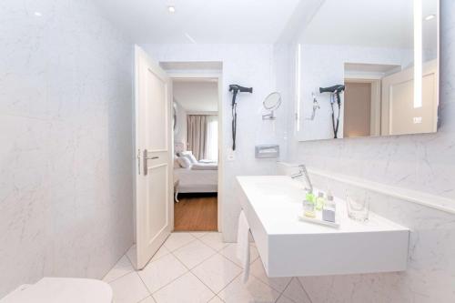 NH Geneva City - image 3