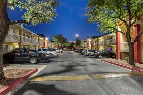 Suburban Extended Stay Albuquerque