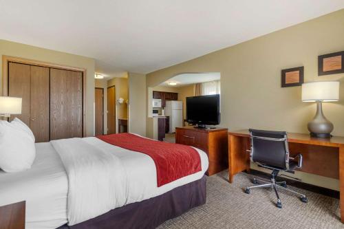 Comfort Inn & Suites Pittsburg