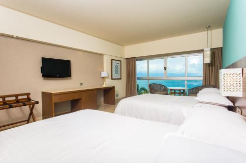 2 king beds