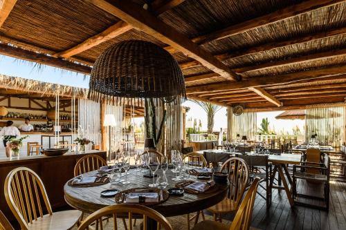 Restaurant, Cumeja Beach Club & Hotel in Cellole
