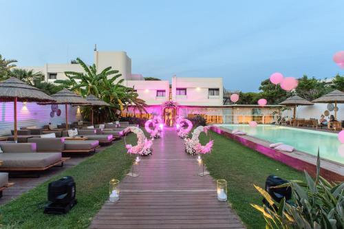 Udvendig, Cumeja Beach Club & Hotel in Cellole