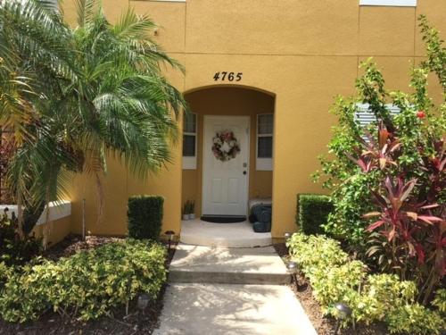 4765 Ormond Beach Way townhouse