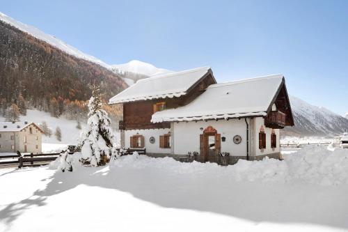 Baita sulle Alpi Livigno