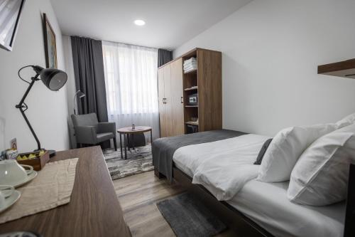 1 twin bed
