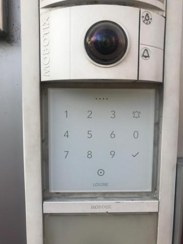 Lilia 5 Self-Check in apartment, Sofia (Foto 10)