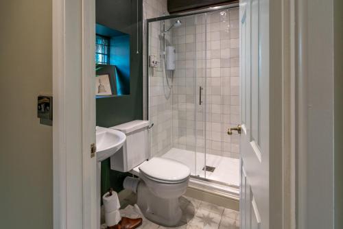 The Ring 'O' Bells - image 12