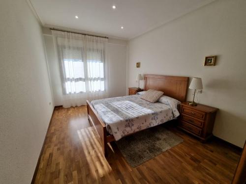  901A Apartamento con garaje en Candás, Unterkunft in Candás
