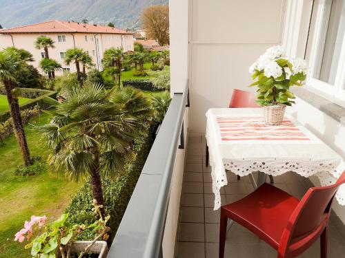  Apartment Double Room-2 by Interhome, Ferienwohnung in Ascona