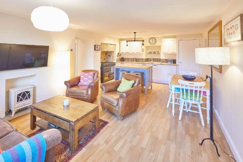 Host & Stay - The Old Dairy - Apartment - Masham