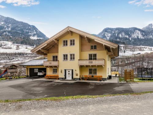 Apartment Grün by Interhome Apartment Grün by Interhome