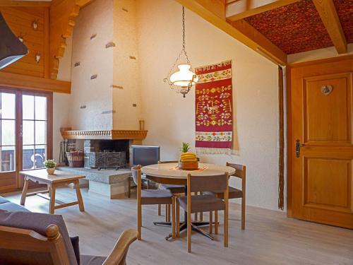 Apartment Bergkristall by Interhome Wengen