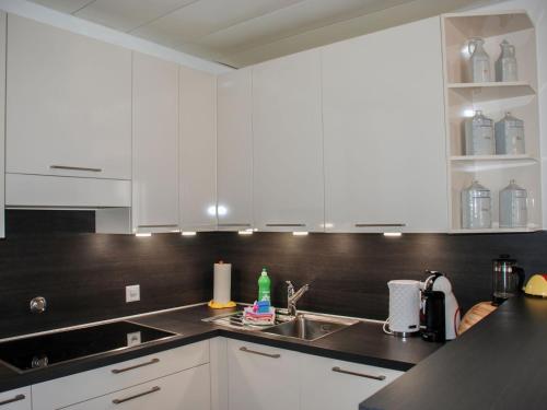 Apartment Vista San Salvatore by Interhome in Castagnola