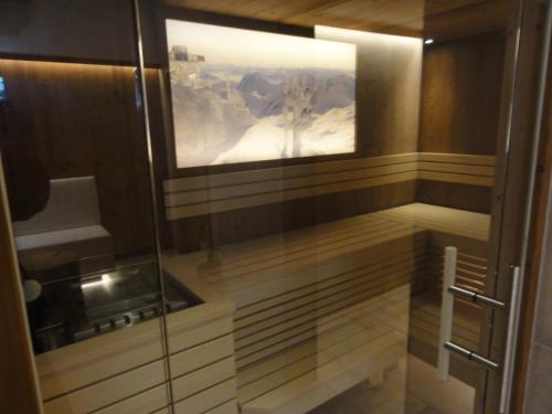 ซาวน่า, Quartier Severin in เบอร์วัง