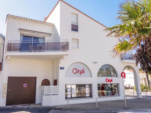 Studio Les Adichats by Interhome - Vaux-sur-Mer