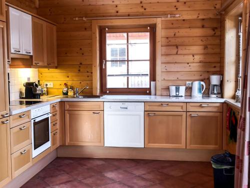 Chalet Chalet Jupiter by Interhome in Rottenstein