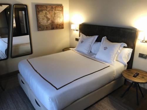 Hotel Boutique Casa del Comendador Room Type - Deluxe Double or Twin Room with Balcony