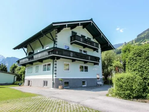 Apartment Am Ziller by Interhome in Hippach, Österreich