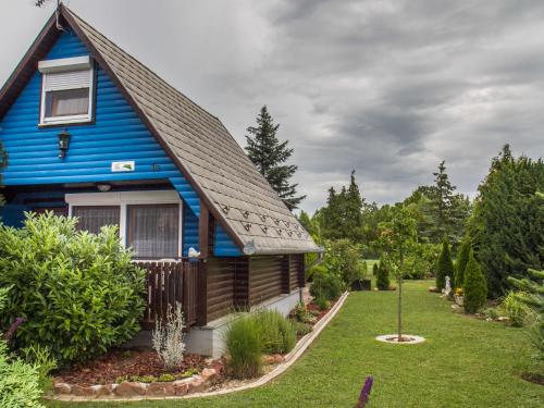 Holiday Home Blue by Interhome in Balatonkeresztúr