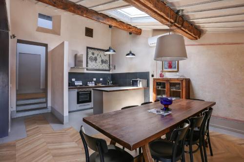 Belle Arti Apartment - image 10