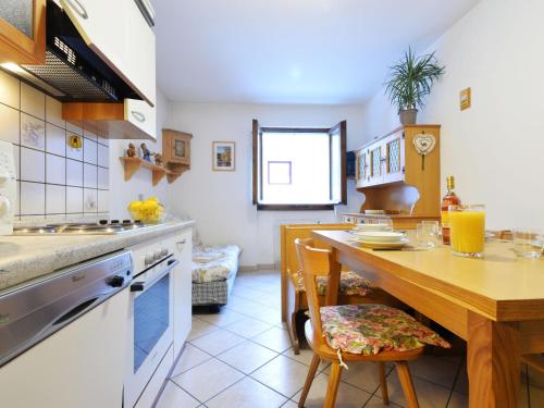 Apartment Al Parco-2 by Interhome